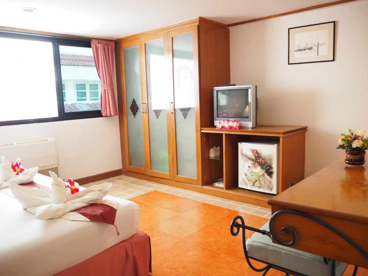 Your Place Inn Karon Eksteriør billede